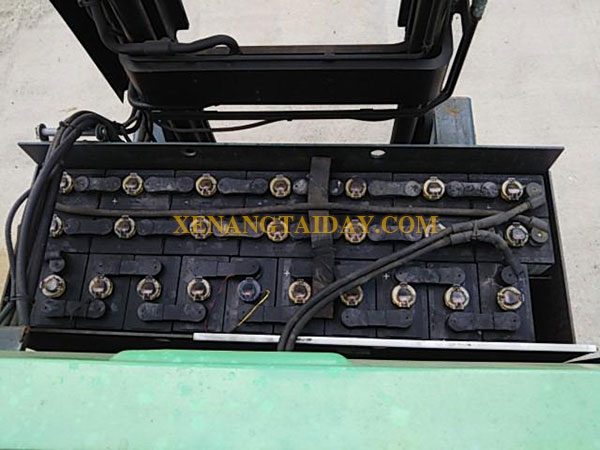 Xe nâng điện đứng lái Toyota 7FBRS20