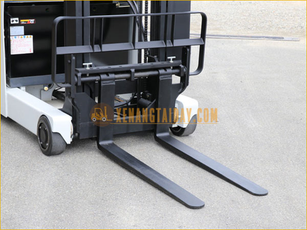 Xe nâng điện đứng lái Unicarriers FBR13-8A