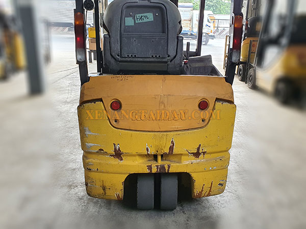 Xe nâng điện ngồi lái ba bánh KOMATSU FB15ML-12