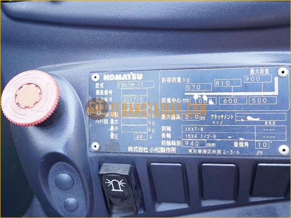 Xe nâng điện ngồi lái KOMATSU FB09M-12