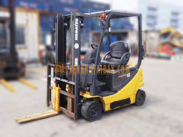 Xe nâng điện ngồi lái KOMATSU FB15-12