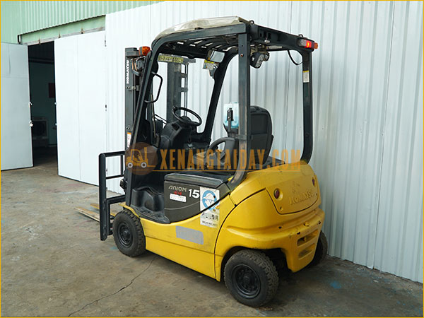 Xe nâng điện ngồi lái KOMATSU FB15-12