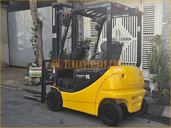 Xe nâng điện ngồi lái KOMATSU FB15-12