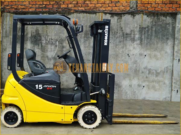 Xe nâng điện ngồi lái KOMATSU FB15-12