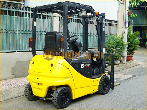 Xe nâng điện ngồi lái KOMATSU FB15-12
