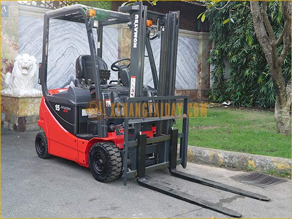 Xe nâng điện ngồi lái KOMATSU FB15-12 gắn pin lithum 48V - 460Ah PKGFF48460