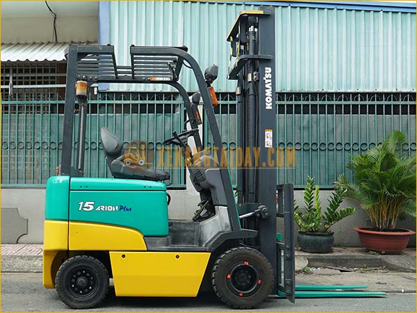 Xe nâng điện ngồi lái KOMATSU FB15EX-11