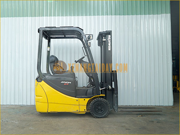 Xe nâng điện ngồi lái KOMATSU FB15M-12