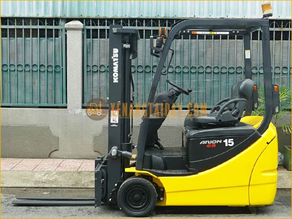 Xe nâng điện ngồi lái KOMATSU FB15M-12