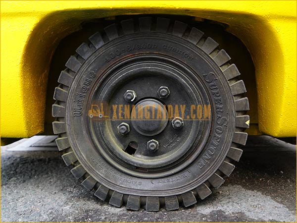 Xe nâng điện ngồi lái KOMATSU FB15M-12