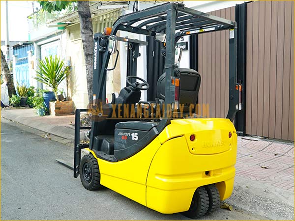 Xe nâng điện ngồi lái KOMATSU FB15M-12 gắn bình điện axít chì 48V - 468Ah LIFTTOP VTIL6