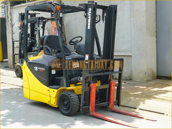 Xe nâng điện ngồi lái KOMATSU FB15M-12 gắn bình điện axít chì 48V - 468Ah LIFTTOP VTIL6