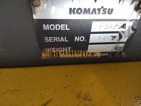 Xe nâng điện ngồi lái KOMATSU FB25-12