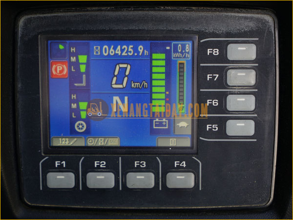 Xe nâng điện ngồi lái KOMATSU FE25-1