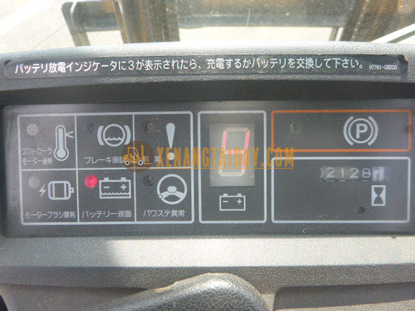 Xe nâng điện ngồi lái Mitsubishi FB15 - FB1