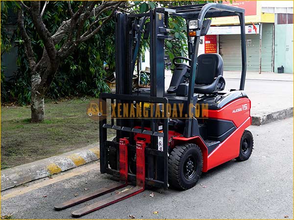 Xe nâng điện ngồi lái NICHIYU FB15PN-80-300