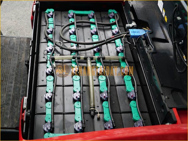 Xe nâng điện ngồi lái NICHIYU FB15PN-80B-300