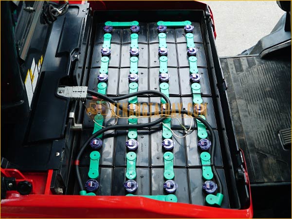 Xe nâng điện ngồi lái NICHIYU FB15PN-80BC-300F