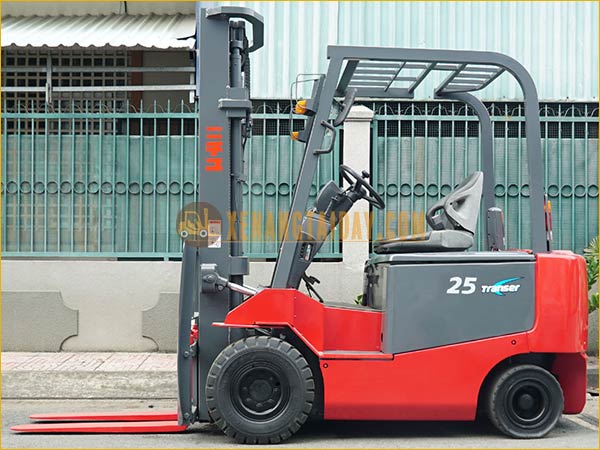 Xe nâng điện ngồi lái NICHIYU FB25PN-70-370