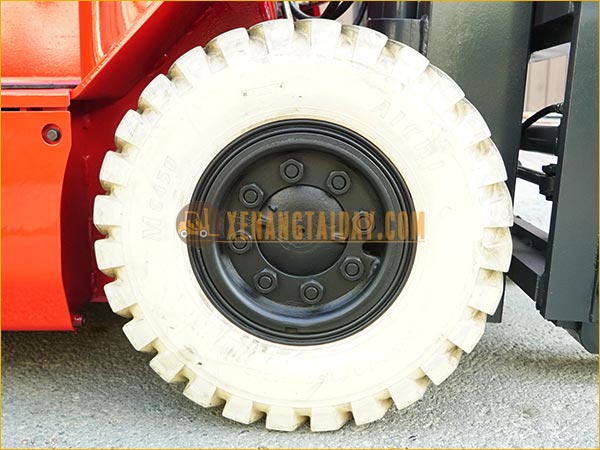 Xe nâng điện ngồi lái NICHIYU FB25PN-77-300AF
