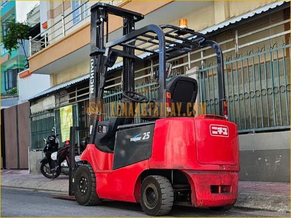 Xe nâng điện ngồi lái NICHIYU FB25PN-77B-450SF