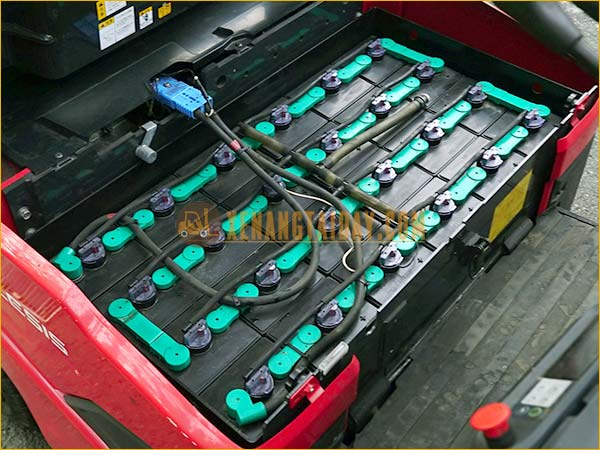 Xe nâng điện ngồi lái NICHIYU FB25PN-80-2F300SF