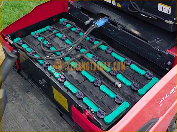 Xe nâng điện ngồi lái NICHIYU FB25PN-80-2F300SF