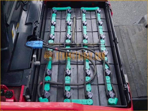 Xe nâng điện ngồi lái NICHIYU FB25PN-80-2F300SF