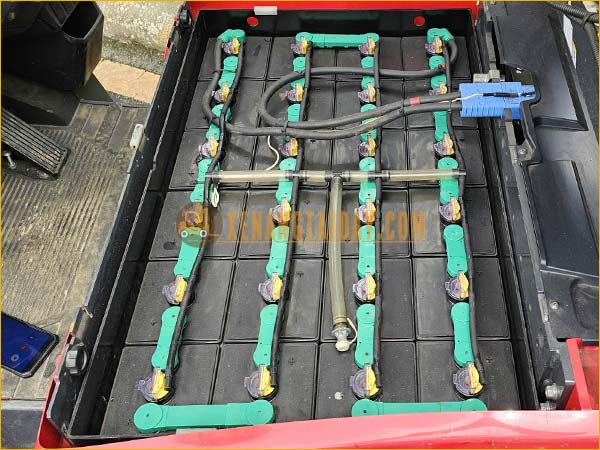 Xe nâng điện ngồi lái NICHIYU FB25PN-80B-2F400