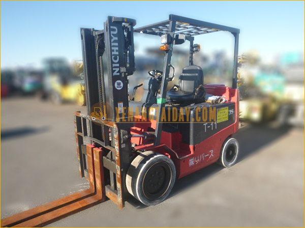 Xe nâng điện ngồi lái Nichiyu FB35PJN