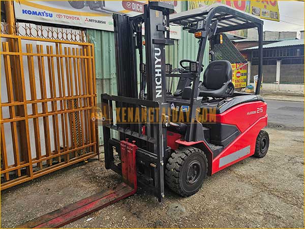 Xe nâng điện ngồi lái NICHIYU FBB25PN-80-300SF