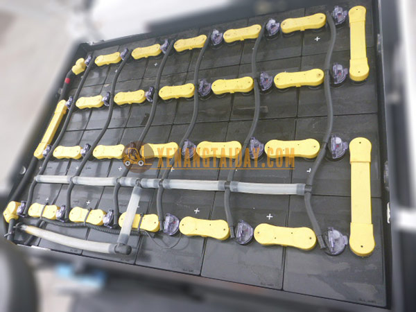 Xe nâng điện ngồi lái NICHIYU FB25PN