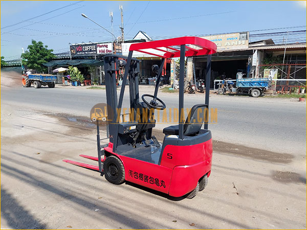Xe nâng điện ngồi lái NICHIYU FB5B-50-250