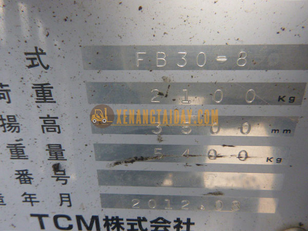 Xe nâng điện ngồi lái TCM FB30-8