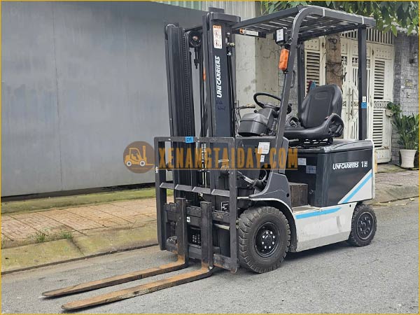 Xe nâng điện ngồi lái UNICARRIERS FB15-8