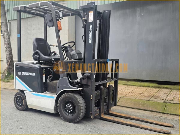Xe nâng điện ngồi lái UNICARRIERS FB15-8