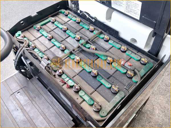 Xe nâng điện ngồi lái UNICARRIERS FB15-8