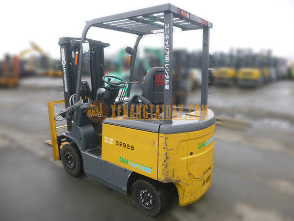 Xe nâng điện ngồi lái UNICARRIERS FB25-8