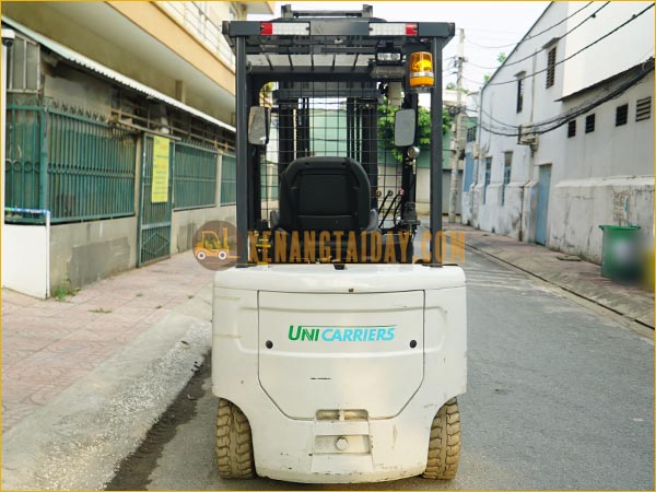 Xe nâng điện ngồi lái UNICARRIERS FB25-8