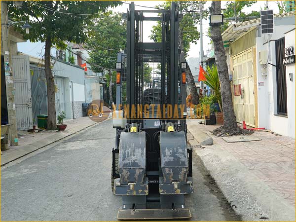 Xe nâng điện ngồi lái UNICARRIERS FB25-8