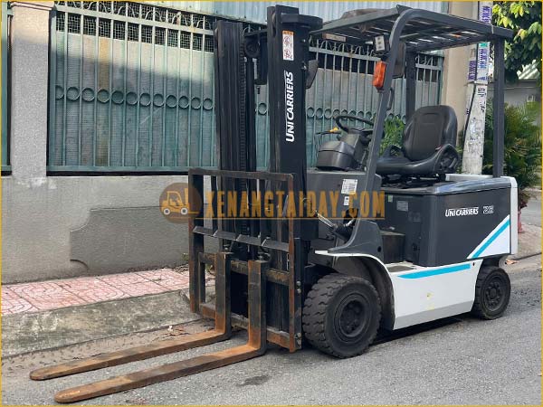 Xe nâng điện ngồi lái UNICARRIERS FB25-8