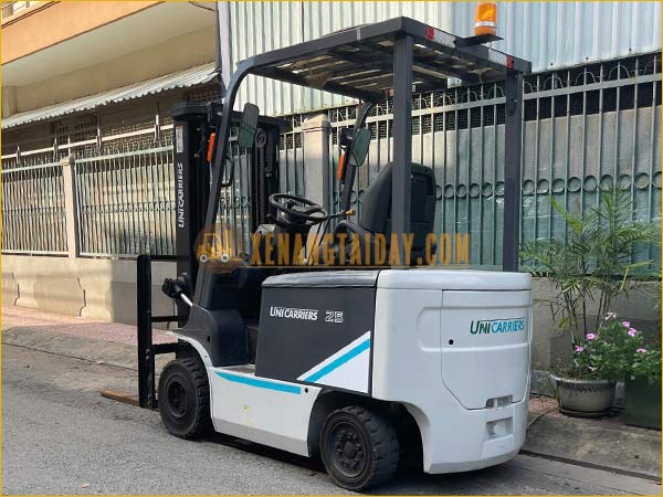 Xe nâng điện ngồi lái UNICARRIERS FB25-8