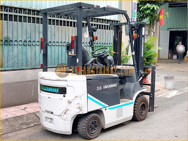Xe nâng điện ngồi lái UNICARRIERS FB25-8