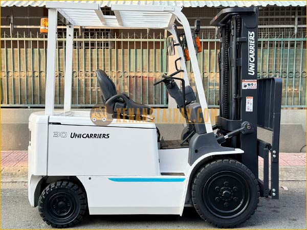 Xe nâng điện ngồi lái UNICARRIERS FB30-8