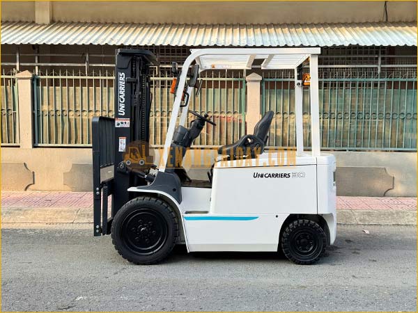Xe nâng điện ngồi lái UNICARRIERS FB30-8