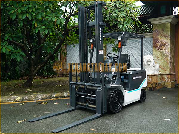 Xe nâng điện ngồi lái UNICARRIERS FB30-8