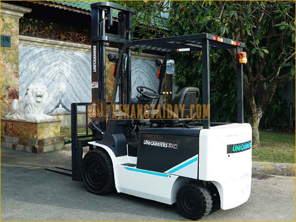 Xe nâng điện ngồi lái UNICARRIERS FB30-8