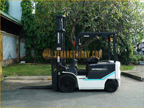 Xe nâng điện ngồi lái UNICARRIERS FB30-8