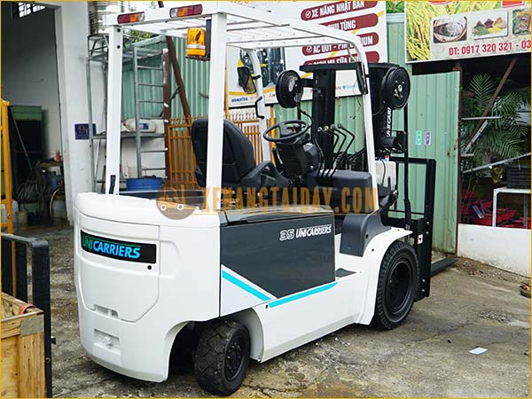 Xe nâng điện ngồi lái UNICARRIERS FB35-8S