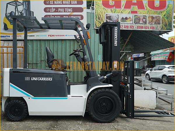 Xe nâng điện ngồi lái UNICARRIERS FB35-8S